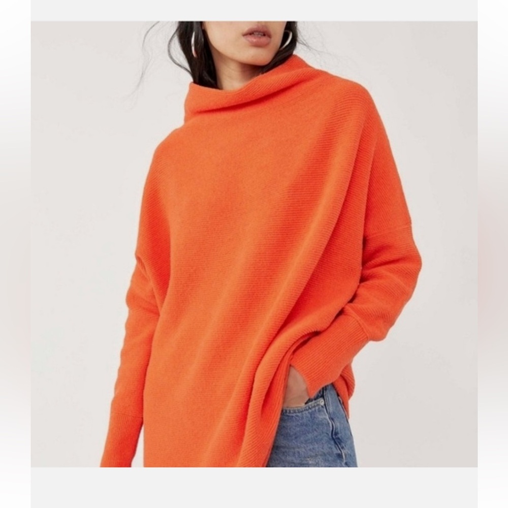 🆕 Free People
Ottoman Slouchy Tunic
Color Cherry Tomato
Womens Size XL - Picture 3 of 14